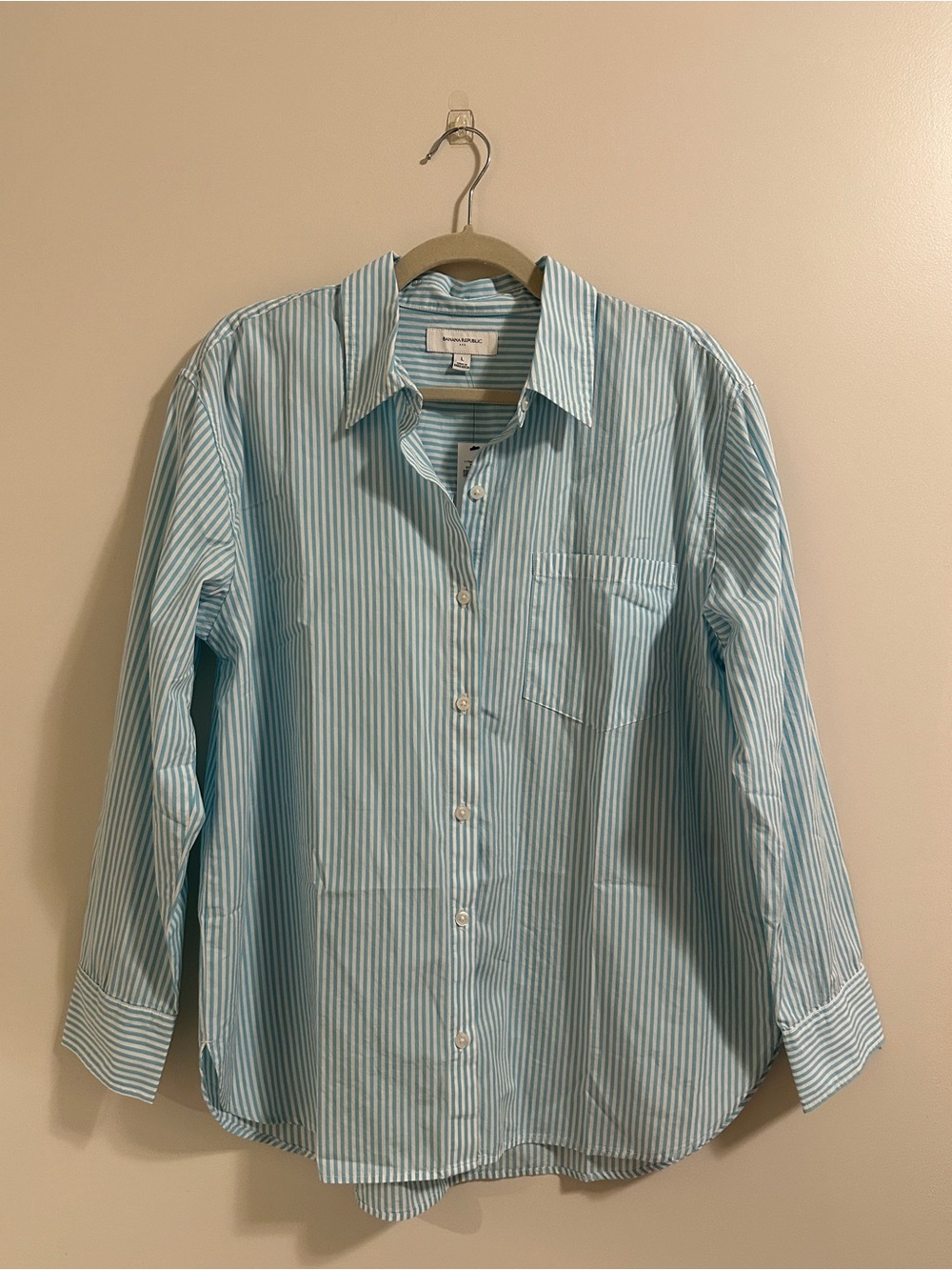Banana Republic Light Blue and White Striped Dress Shirt